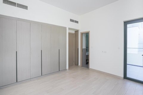 Вилла с 4 спальнями в Al Furjan, ОАЭ №91666 10