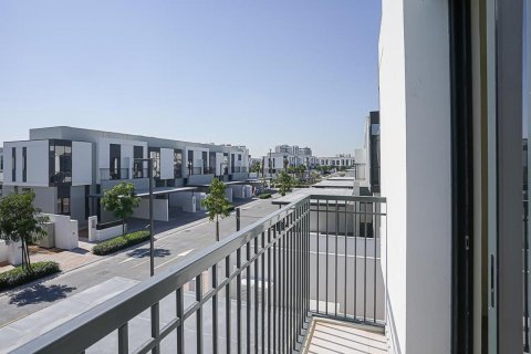 Вилла с 4 спальнями в Al Furjan, ОАЭ №91666 11