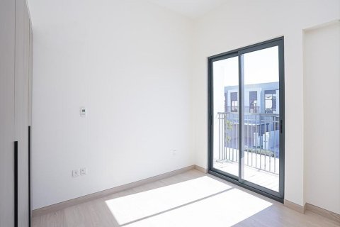 Вилла с 4 спальнями в Al Furjan, ОАЭ №91666 13