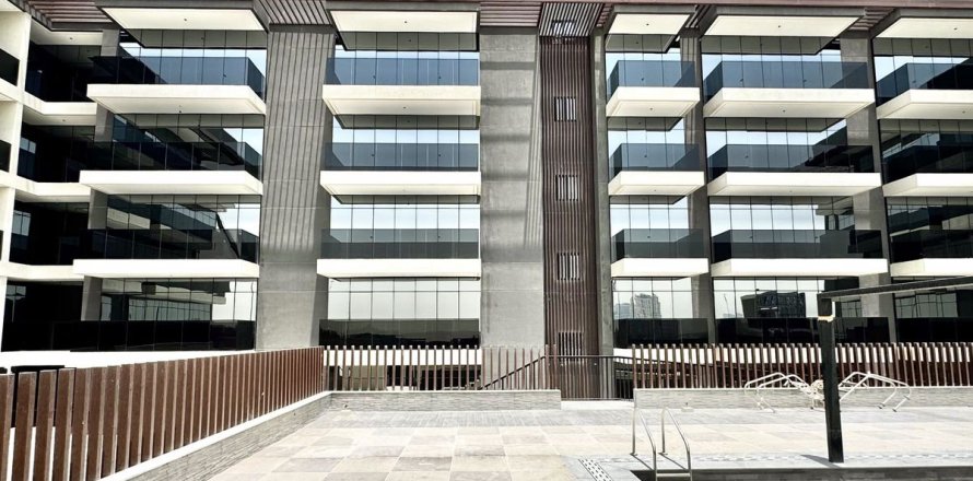 Apartment de 2 dormitorios en Dubai, UAE No. 83046