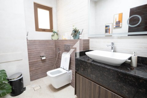 Вилла с 7 спальнями в Umm Al Sheif Villas, ОАЭ №101794 24