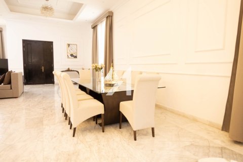 Вилла с 7 спальнями в Umm Al Sheif Villas, ОАЭ №101794 16
