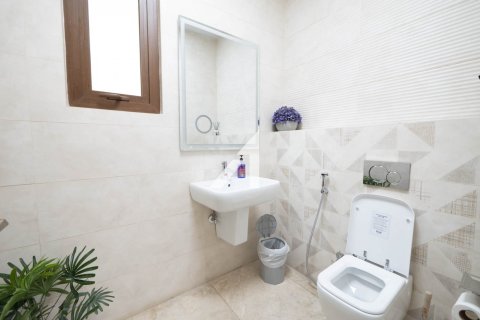 Вилла с 7 спальнями в Umm Al Sheif Villas, ОАЭ №101794 26