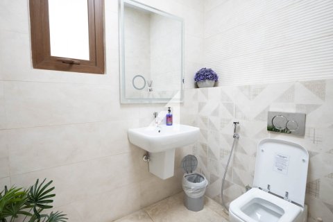 Вилла с 7 спальнями в Umm Al Sheif Villas, ОАЭ №101794 23