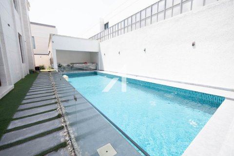 Вилла с 7 спальнями в Umm Al Sheif Villas, ОАЭ №101794 28