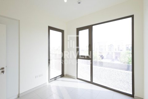 3 غرف نوم فيلا في EMAAR South, الإمارات العربية المتحدة رقم 85279 4