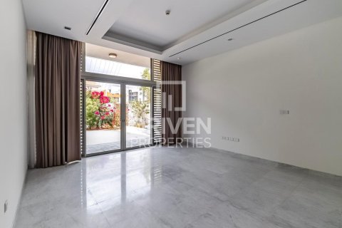 4 غرف نوم فيلا في District One, الإمارات العربية المتحدة رقم 85613 16