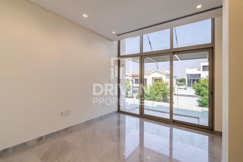 Villa de 4 dormitorios en District One, UAE No. 85611 19