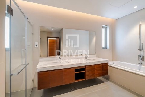 Villa de 4 dormitorios en District One, UAE No. 85611 17
