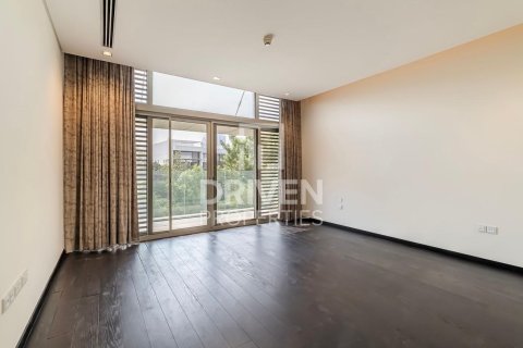 Villa de 4 dormitorios en District One, UAE No. 85611 24