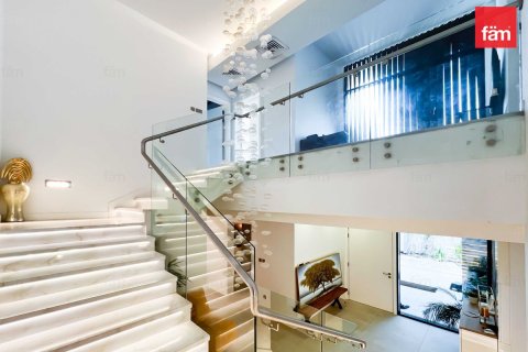 Villa de 4 dormitorios en Dubai, UAE No. 100405 10