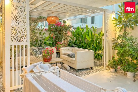 4 bedrooms Townhouse in Dubai, UAE No. 73489 11