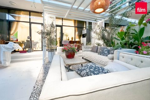 4 bedrooms Townhouse in Dubai, UAE No. 73489 9