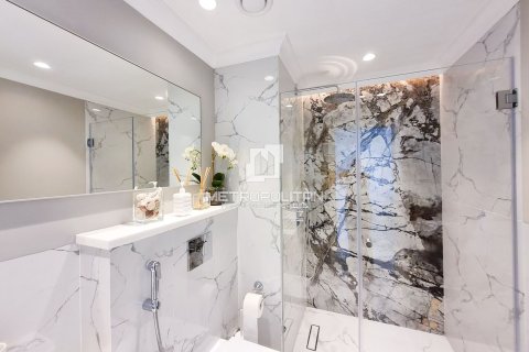 Квартира с 2 спальнями в Джумейра Бич Резиденс, ОАЭ №40731 27