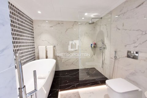 Квартира с 2 спальнями в Джумейра Бич Резиденс, ОАЭ №40731 19