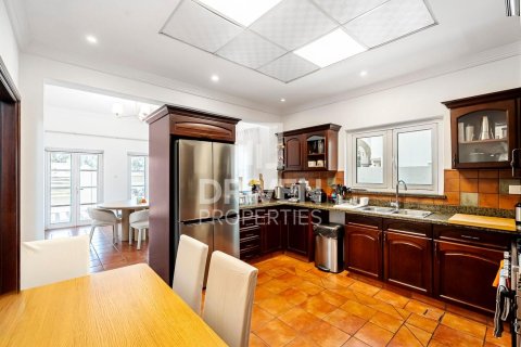 Villa de 4 dormitorios en The Villa, UAE No. 85663 16