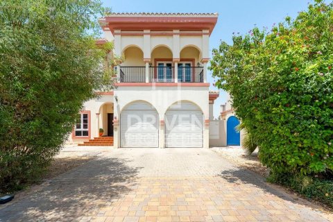 Villa de 4 dormitorios en The Villa, UAE No. 85663 14