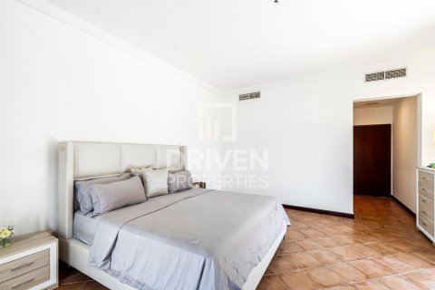 Villa de 4 dormitorios en The Villa, UAE No. 85663 18
