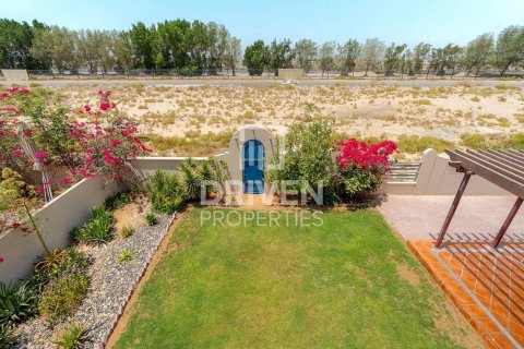 Villa de 4 dormitorios en The Villa, UAE No. 85663 24