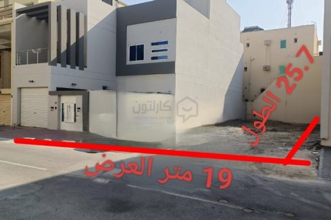 Villa de 5 dormitorios en Arad, Bahrain No. 107094 2