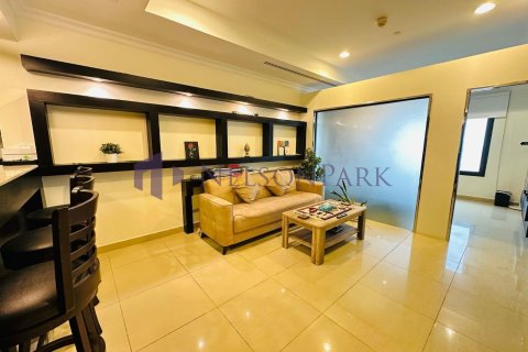 63m² Apartment in Doha, Qatar No. 57752 2