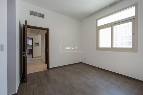 2 bedrooms Apartment  No. 106654 11