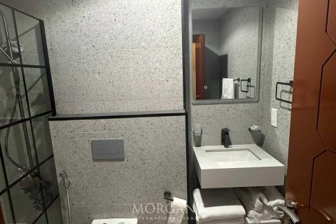 1 bedroom Apartment in Dream Towers, UAE No. 64822 9