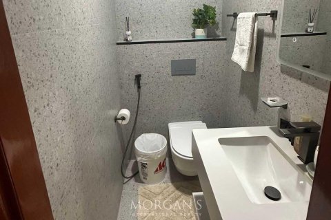 1 bedroom Apartment in Dream Towers, UAE No. 64822 10