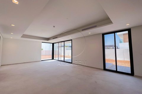 5 bedrooms Villa on the Saadiyat Island, UAE No. 91530 16
