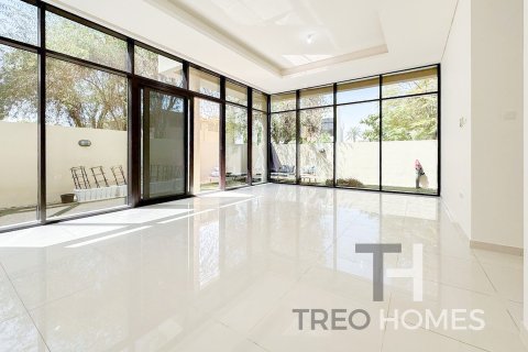 Villa de 3 dormitorios en DAMAC Hills (Akoya by DAMAC), UAE No. 81852 3