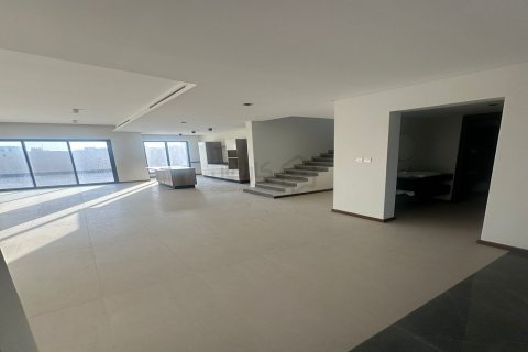 Вилла с 4 спальнями в Diyar Al Muharraq, Бахрейн №98823 2