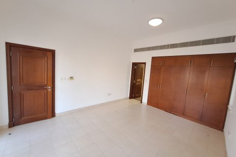 Apartment de 2 dormitorios en As Sib, Oman No. 98878 2