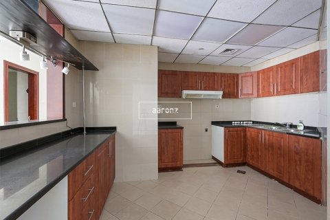 Appartement de 2 chambres  No. 102208 12