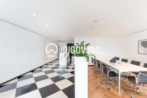 67m² Office in Business Bay, UAE No. 136295
