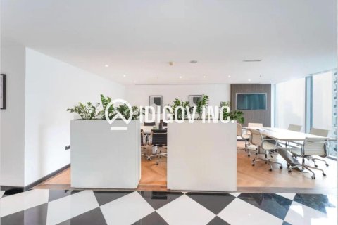 67m² Office in Business Bay, UAE No. 136295 3