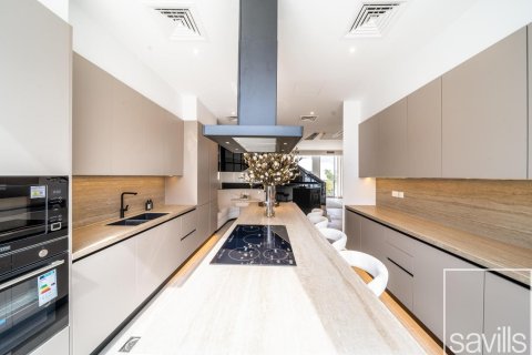 Таунхаус с 4 спальнями в Аль-Барари, ОАЭ №136702 8