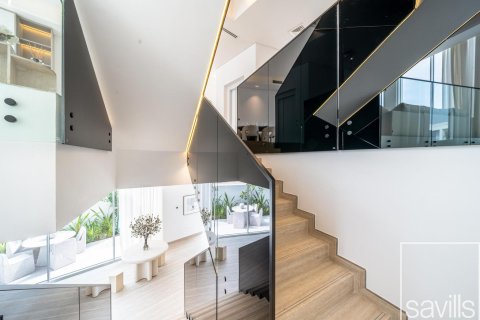 Таунхаус с 4 спальнями в Аль-Барари, ОАЭ №136702 10