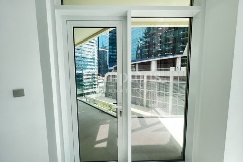 Apartment de 2 dormitorios en Marasi Business Bay, UAE No. 72853 1