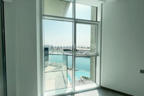Apartment de 2 dormitorios en Marasi Business Bay, UAE No. 72853 11