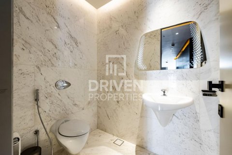 Penthouse de 2 dormitorios en Business Bay, UAE No. 84807 12