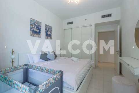 3 غرف نوم شقة في BEACH VISTA TOWER 2 EMAAR Beachfront, الإمارات العربية المتحدة رقم 97362 7