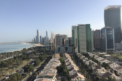 Apartment de 4 dormitorios en Corniche Road, UAE No. 76499 4