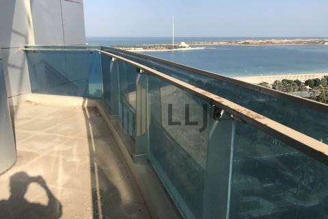Apartment de 4 dormitorios en Corniche Road, UAE No. 76499 5