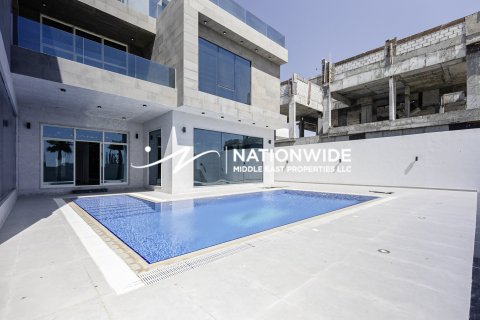 Villa de 6 chambres à Abu Dhabi, UAE No. 104901 16