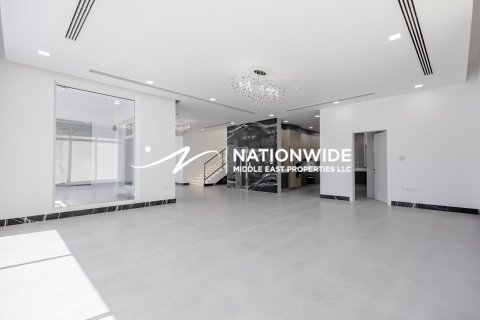 Villa de 6 chambres à Abu Dhabi, UAE No. 104901 3