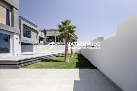 Villa de 6 chambres à Abu Dhabi, UAE No. 104901 15