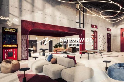 2 bedrooms Apartment in Abu Dhabi, UAE No. 104900 1