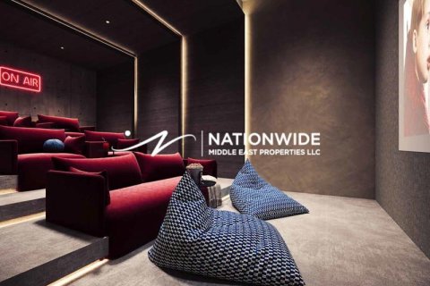 2 bedrooms Apartment in Abu Dhabi, UAE No. 104900 4