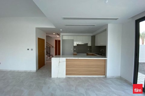 4 bedrooms Villa in Dubai, UAE No. 103298 15