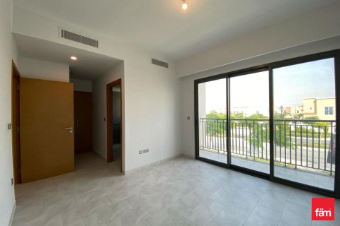 4 bedrooms Villa in Dubai, UAE No. 103298 8